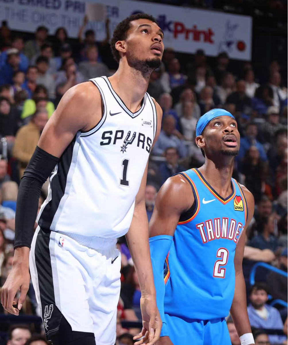 体育娱乐-雷霆复仇马刺拒绝四杀！亚历山大34+5+5 文班亚马17+7吞里程悲